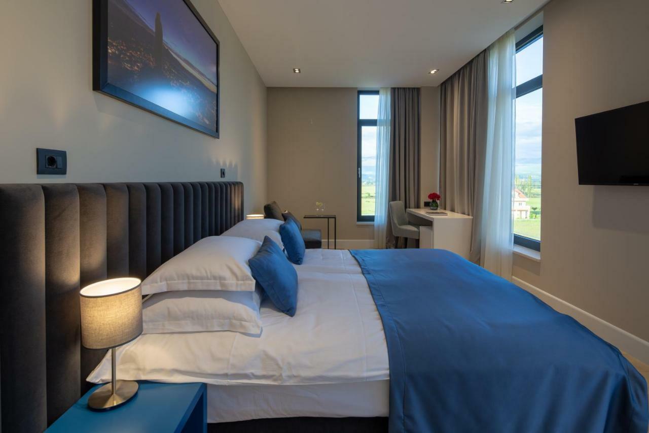 Corona B&B Синь Экстерьер фото